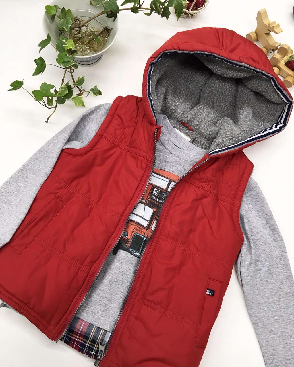 001030 40%OFF*中綿ベスト 3才&4才